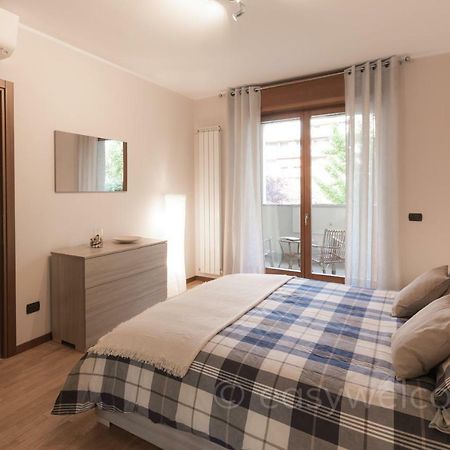 Easy Welcome Casa Rosada Lejlighed Nova Milanese Eksteriør billede
