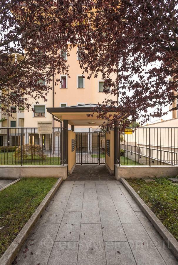 Easy Welcome Casa Rosada Lejlighed Nova Milanese Eksteriør billede